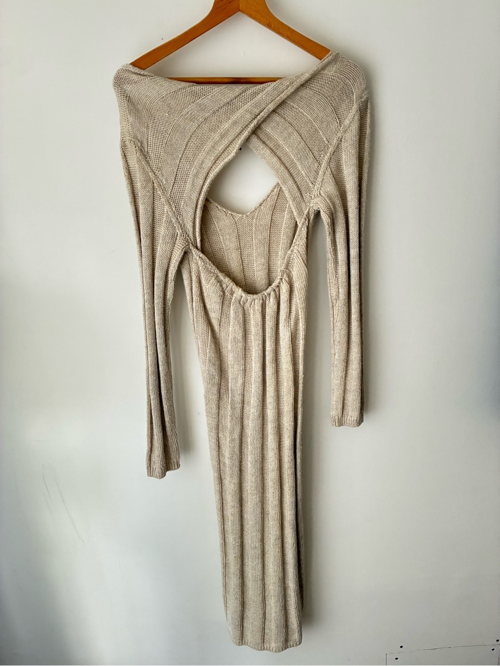 Free People FP Beach Women’s M Oatmeal Knit Open Back Cutout Maxi Dress - Picture 2 of 10
